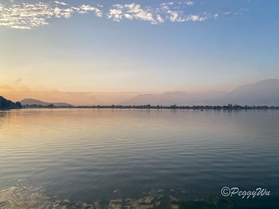 20251013-54qoy 20251013-54qoy