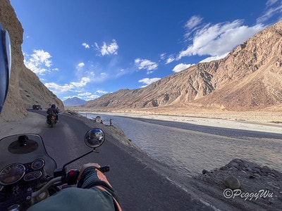 20251013-1yc4s 20251013-1yc4s