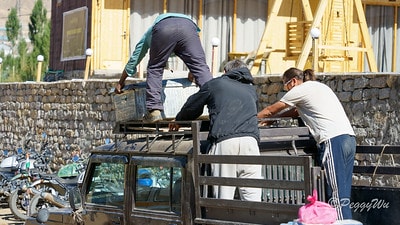 20251013-6kxum 20251013-6kxum