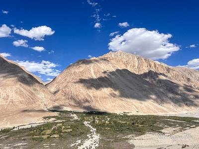 20251013-8t94g 20251013-8t94g