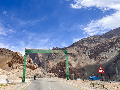 20251013-8x67g 20251013-8x67g