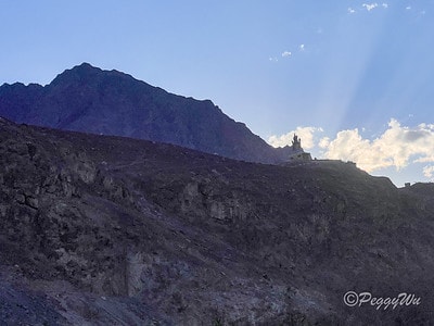 20251013-a2eyg 20251013-a2eyg