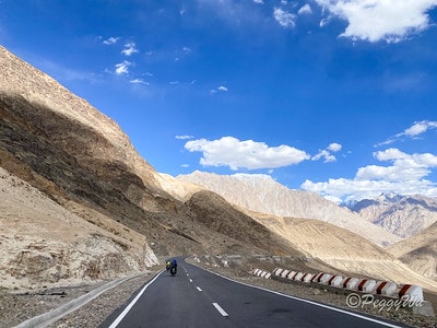 20251013-bgy9b 20251013-bgy9b