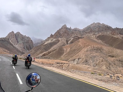 20251013-cu9xw 20251013-cu9xw