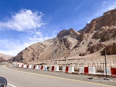 20251013-d47xn 20251013-d47xn