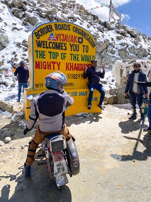 20251013-ey0ei 20251013-ey0ei