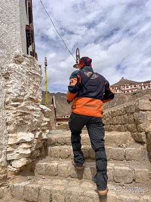 20251013-ixjji 20251013-ixjji