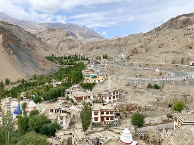 20251013-jjn8y 20251013-jjn8y