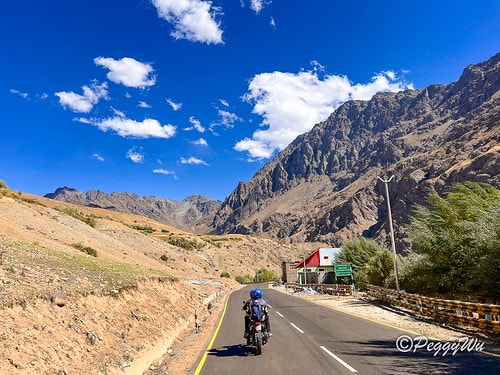 20251013-k2y3i 20251013-k2y3i