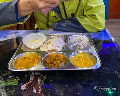 20251013-kjv1j 20251013-kjv1j