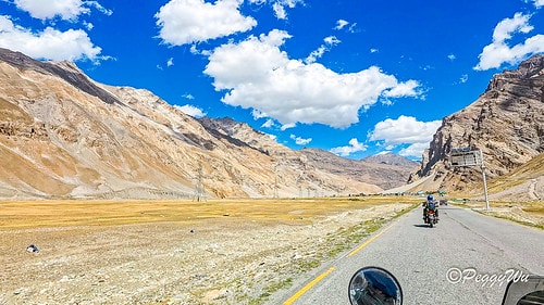 20251013-lq4pc 20251013-lq4pc