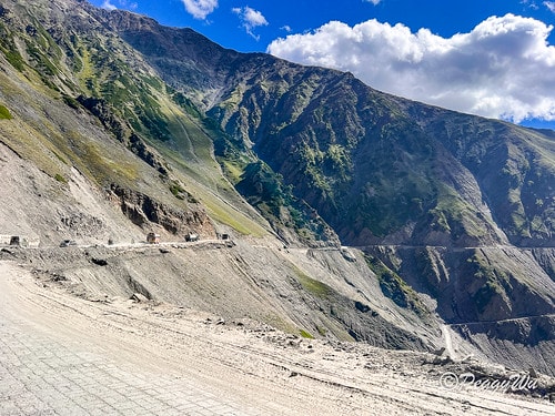 20251013-n4yy4 20251013-n4yy4