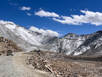 20251013-o4u3e 20251013-o4u3e