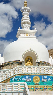 20251013-smuyv 20251013-smuyv