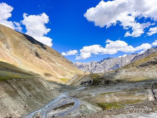 20251013-u8el4 20251013-u8el4