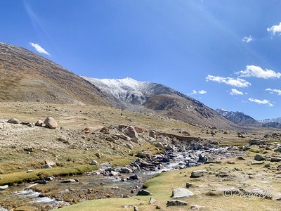 20251013-ur883 20251013-ur883