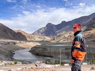 20251013-w9mcf 20251013-w9mcf