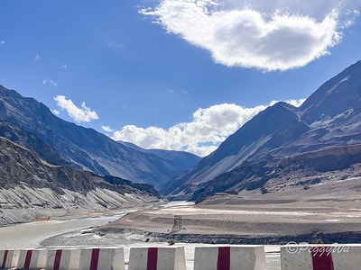 20251013-wroqr 20251013-wroqr