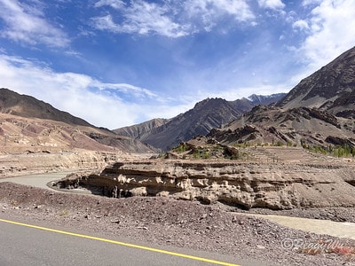 20251013-z4zjc 20251013-z4zjc