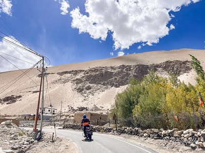 20251013-0ek9w 20251013-0ek9w