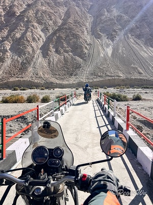 20251013-0hf8t 20251013-0hf8t