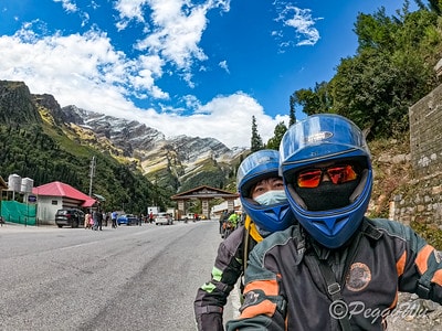 20251013-0zmze 20251013-0zmze