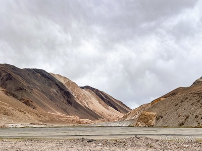 20251013-1io0h 20251013-1io0h