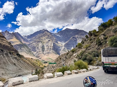 20251013-2ur3k 20251013-2ur3k