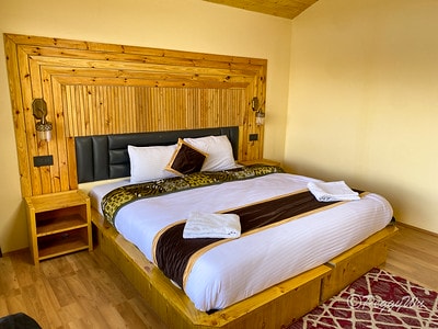 20251013-2zsik 20251013-2zsik