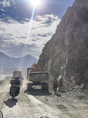 20251013-3j01m 20251013-3j01m