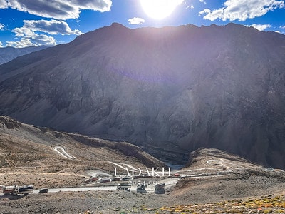 20251013-5ph4h 20251013-5ph4h