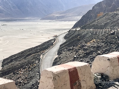 20251013-6p5iz 20251013-6p5iz