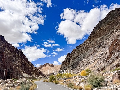 20251013-6xd3m 20251013-6xd3m