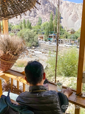 20251013-8hh1b 20251013-8hh1b