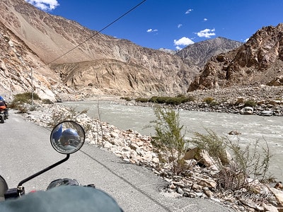 20251013-8ulmb 20251013-8ulmb