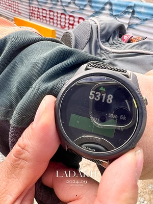 20251013-a6owd 20251013-a6owd