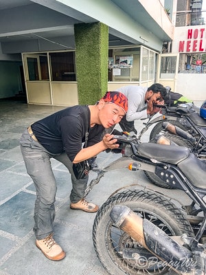 20251013-ax87g 20251013-ax87g