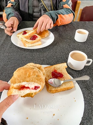 20251013-b71ly 20251013-b71ly