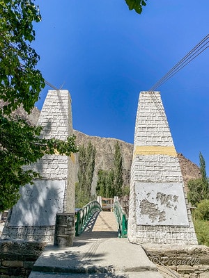 20251013-bgbbn 20251013-bgbbn