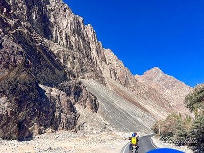 20251013-bhqi3 20251013-bhqi3