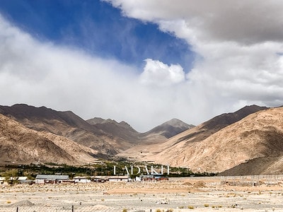 20251013-dcr7v 20251013-dcr7v