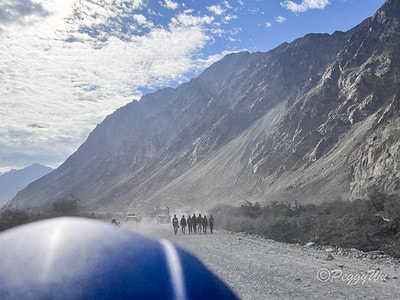 20251013-et0jb 20251013-et0jb