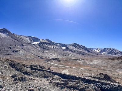 20251013-ez8zt 20251013-ez8zt