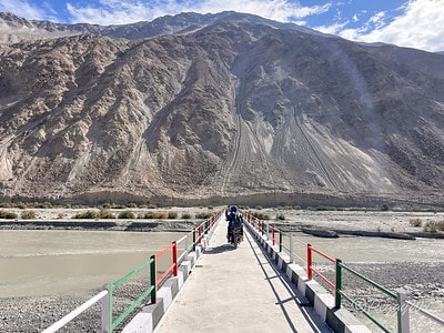 20251013-h2vdv 20251013-h2vdv