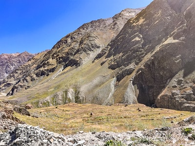 20251013-iqi1n 20251013-iqi1n