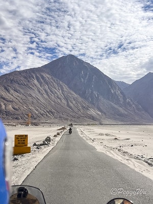 20251013-jl5mn 20251013-jl5mn