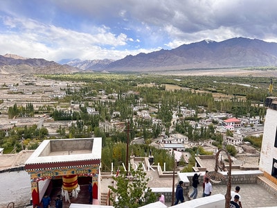 20251013-njsv6 20251013-njsv6