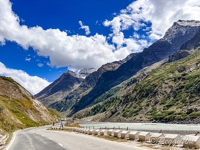 20251013-osam3 20251013-osam3