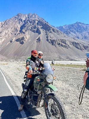 20251013-pup0z 20251013-pup0z