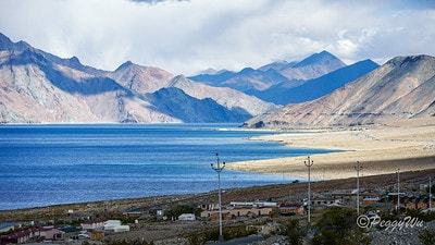 20251013-qsw9e 20251013-qsw9e